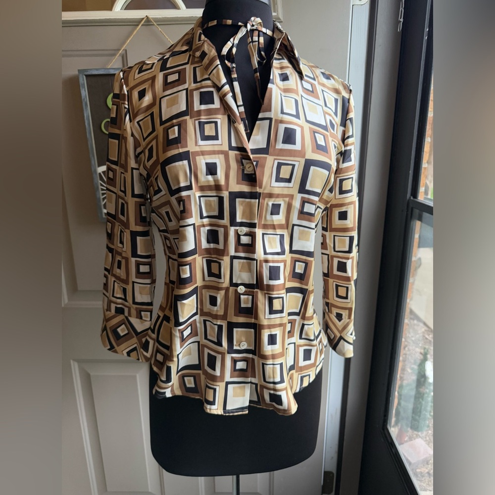 Vintage Y2K Kenneth Cole geometric print brown silk neck tie blouse, size 8